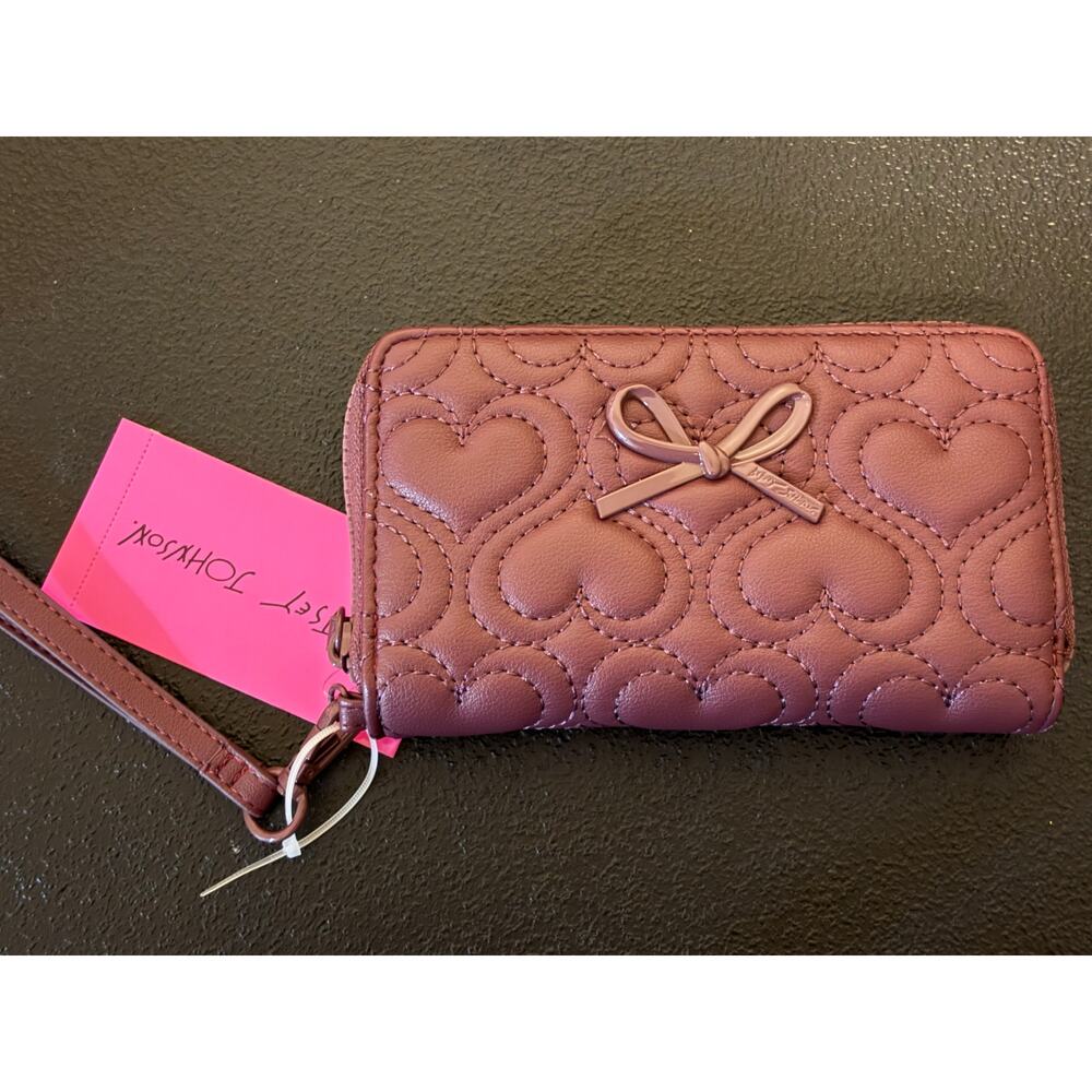 Betsey Johnson Plum Quilted Heart Wristlet Wallet – NWT